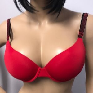 New Condition Victoria Secret t-Shirt Bra S34D
